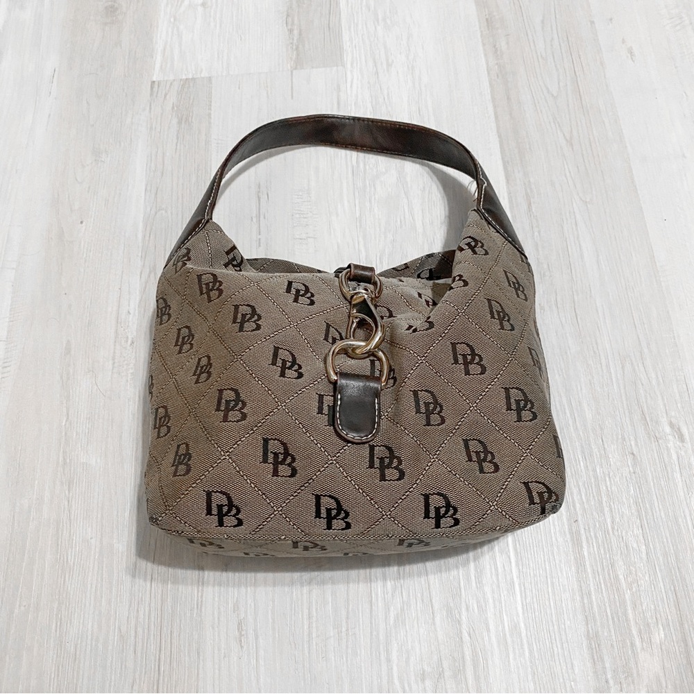 dooney & bourke hobo bag purse